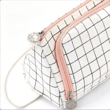 Cross-Border Supply Coreano Estilo Macaron Bloco de Cores Conversível Grande Capacidade Estojo de Lápis Atualizado Caixa de Papelaria Nova Bolsa de Lápis Bolsa de Papelaria Presente Infantil Bolsa de Moedas para Estudantes Bolsa de Armazenamento Simples para Meninos e Meninas, Estojo de Lápis, Mochila Escolar