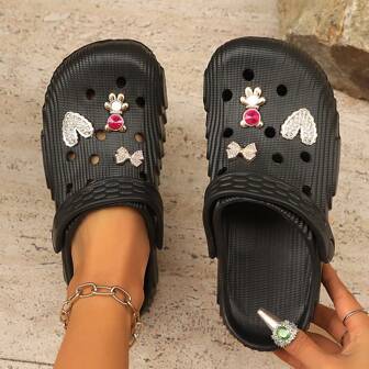 新款女士夏季软底拖鞋，可爱 DIY 鞋夹心形和蝴蝶结装饰，旅行、沙滩、户外凉鞋，加大码