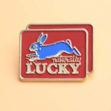 1pc Funny Metal Dripping Oil Brooch Pin, Cartoon Animal Badge Decor For Collar/Backpack, Gift For Friends