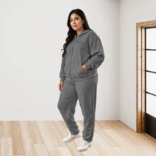 CONJUNTO TALLAS GRANDES PARA DAMA CON SUDADERA SEXY CON CAPUCHA Y PANTALON LX400 - Gris - Ver 1