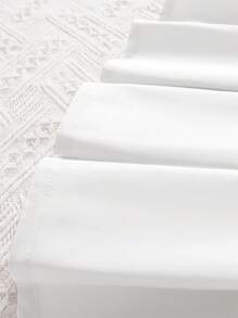 3 件套女童春夏时尚长袖连帽披肩和字母印花吊带背心和百褶裙，早春返校季最佳礼物