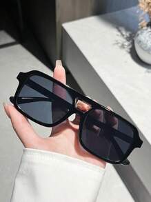 1 Cặp Kính râm gọng tròn phong cách Y2K cổ điển dành cho cả nam và nữ, thời trang cho thể thao, du lịch, bãi biển, lái xe, chống tia UV, hoạt động ngoài trời, đi bộ đường dài, chơi gôn, phong cách đường phố, tiệc tùng, chống nắng - Nhiều màu - Xem 3