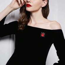 Retro Ladybug Brooch, Cute Cartoon Rhinestone Insect Lapel Pin, Suitable For Daily Wear, Fashionable Accessory For All Seasons - Gold - View 6