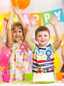 4 peças/3 peças/1 peça Conjunto de Festa de Aniversário, Coroa de Princesa Vestido Capa, Alça de Ombro da Aniversariante, Emblema de Peito da Aniversariante, Adequado Para Todas as Estações, Perfeito Para Festas de Aniversário de Meninas, Acessórios de Vestuário de Princesa Para Apresentação, Presentes Ideais Para Meninas