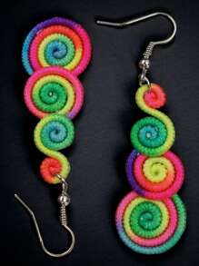 1 对复古风格螺旋环绕彩虹色随机耳环 - 彩色 - 查看 22