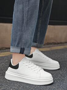 Men's Classic Black & White Contrast Color Block Lace Up Casual Sneakers, Niche Fashion Letter Print Comfortable Elevator Shoes, Couple Shoes, For Active Jeans Outfit - White and Black - View 9