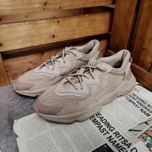 Adidas OZWEEGO 卡其色复古经典休闲运动厚底运动鞋
