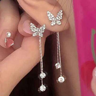 1 对优雅迷人的小巧蝴蝶设计水钻镶嵌耳环，配有可拆卸流苏，适合女性日常和约会佩戴