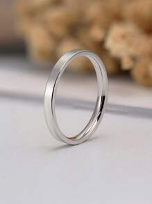 1枚简约优雅的925纯银/14K金/银永恒戒指，3毫米宽，光泽亮丽，适合日常佩戴，也适合生日派对、圣诞节、情侣戒指和周年纪念日礼物。