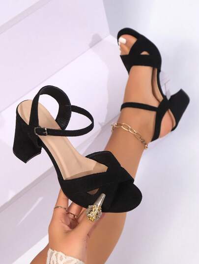 Women's Black Chunky Heel Sandals, Sexy & Slimming, Comfortable For Commuting, Essential Summer High Heel Sandals