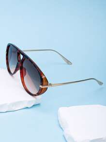 新款复古椭圆形大框时尚眼镜，男女皆宜，百搭时尚，适合日常佩戴、派对、T台走秀，也适合夏季海滩度假、户外活动和旅行。 - 彩色 - 查看 6