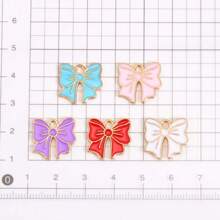 10 件可爱蝴蝶结金属合金吊坠，适合制作女士吊坠耳环、手链、DIY 工艺品 - 金色 - 查看 9