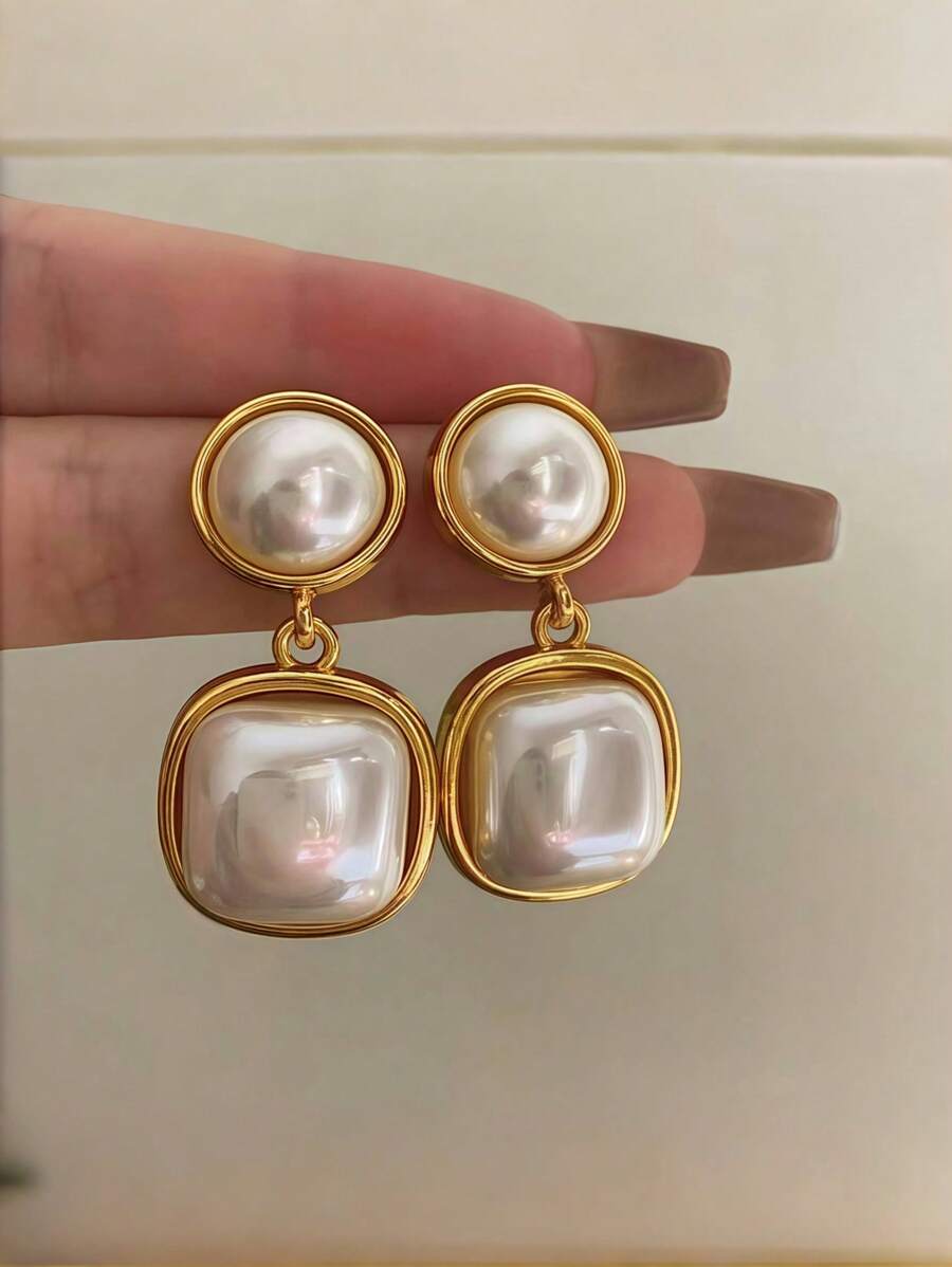 一对金色优雅珍珠几何水滴耳环，高端法式风格耳环，适合女士参加派对、婚礼、送礼、日常佩戴 - 彩色 - 查看 1
