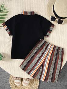 2 sztuki Letnia młodzieżowa chłopięca casualowa koszula z krótkim rękawem i paskiem w kontrastowym wykończeniu zestaw szortów