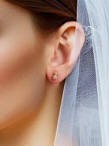 Artepollo A Pair Of 925 Silver Hypoallergenic Flower Ball Stud Earrings, Set With Sparkling Cubic Zirconia. Perfect For Wearing At Weddings, As A Wedding Gift, Party Favors, Birthday Gifts, Or Anniversary Presents.