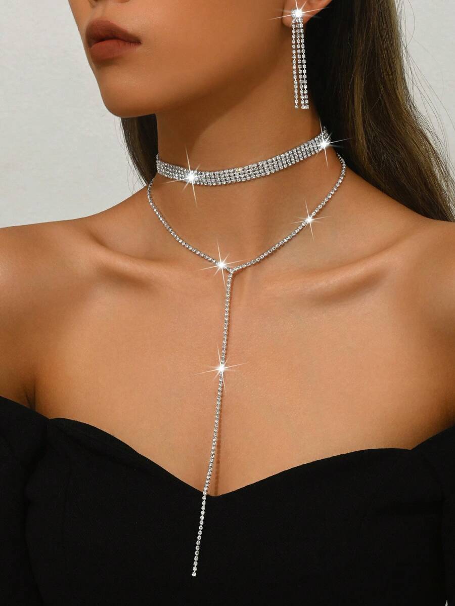 1 件双层 Y 形水钻项链 + 1 对奢华水钻耳环，适合正式活动