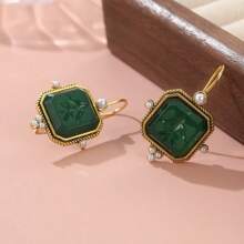 Green Earrings, Intaglio Earrings, Vintage Jewelry, Victorian Jewelry, Personalized Gifts For Mom, Golden Wedding Earrings, Bridesmaid Jewelry