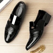 男士主打亮色尖头正装鞋，带有金属元素，适合商务休闲、婚礼穿着、宴会和会议等非正式场合，适合青少年夏季休闲或户外运动或度假旅行或毕业礼物或生日礼服配饰 - 黑色 - 查看 6