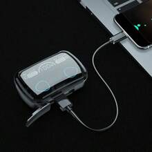 M10无线耳机，带充电盒，9D立体声运动耳塞，带麦克风，蓝牙连接，是圣诞节和节日礼物的理想选择。 - 黑色 - 查看 2