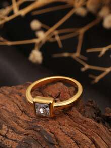 1pc Stainless Steel Square Diamond Ring, 18K Gold Color Simple Square Zirconia Gemstone Ring, Suitable For Women For Daily Wear, Wedding, Gift For Mother, Wife