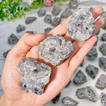 Random 1PC Natural Stone Raw Stone, Gemstone Jewelry, Glitter, Easter Gift, Women Gift, Girlfriend Gift, Halloween Gift, Christmas Gift, Home Decoration, Party Decoration, Crystal Ornaments, Table Decoration - Multicolor - View 3