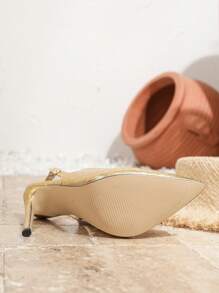 2025秋冬性感时尚尖头4.4英寸高跟休闲凉鞋，后跟系带，金色露跟款式，女士夏季及四季鞋履，女式高跟鞋，派对装扮