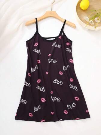 女士休闲夏季字母和唇印吊带背心睡袍