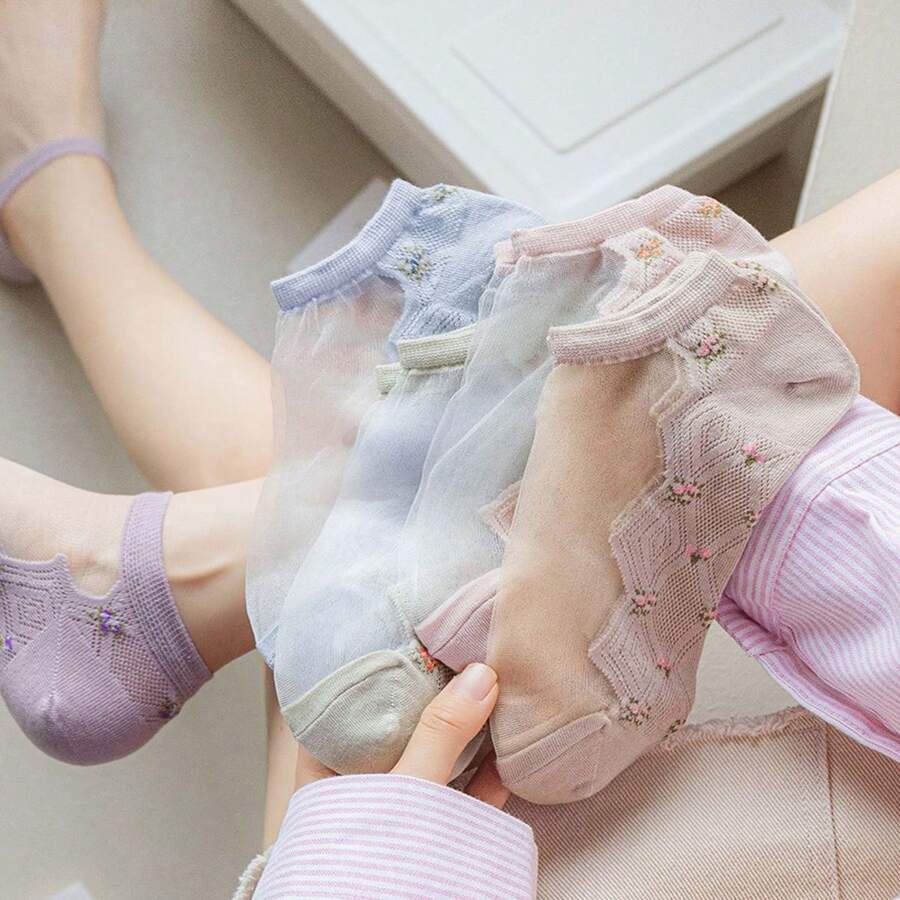 5 Pairs Women's Summer Crystal Mesh Socks, Lightweight Breathable Glass Crystal Socks With Embroidered Ditsy Floral Details, Machine Washable, Cute Invisible Boat Socks, Ladies Stockings And Socks