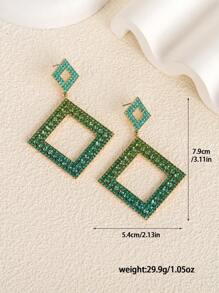 1 对时尚百搭的几何镂空渐变闪亮水晶吊坠耳环，适合女性参加派对、婚礼时佩戴