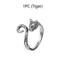 9pcs Adjustable Crochet Stitch Markers Set, Animal & Plant Crochet Locking Stitch Markers Tools, Crochet Ring For Yarn Guide, Finger Protector For Knitting And Crocheting, Women Knitting And Crochet Accessories (Random Color Plastic Stitch Markers)