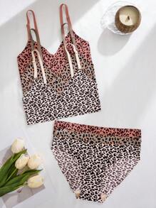 3 件套女士休闲无缝豹纹无钢圈低腰三角裤内裤套装