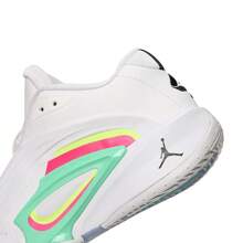 Nike Zapatillas de baloncesto Jordan Luka 3 PF de 2024 para hombres, de corte bajo, HQ5055-107 - Blanco - Ver 5