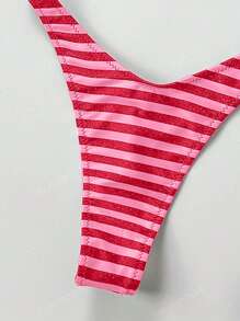 Women Vacation Stripe Printed Basic Swimwear For Summer Days From Poolside To Beachside, Everyday Mini Triangle Cheeky Bikini Beachwear