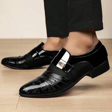 男士主打亮色尖头正装鞋，带有金属元素，适合商务休闲、婚礼穿着、宴会和会议等非正式场合，适合青少年夏季休闲或户外运动或度假旅行或毕业礼物或生日礼服配饰 - 黑色 - 查看 4