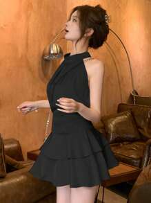 2 件套女士夏季露背无袖背心和荷叶边下摆 A 字迷你裙套装，优雅