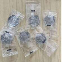 1 Stück zufälliger Stil TPR süßes Flusspferd weiches Quetschspielzeug, Weihnachtsgeschenke, Neujahrsgeschenke, Lustiges Spielzeug mit Acryl-Aufhänger, zufällige Farbe und Stil (zufällige äußere Verpackung)