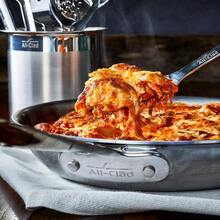 All-Clad Specialty - Juego de 5 herramientas de cocina de acero inoxidable con herramientas de cocina, utensilios de cocina plateados - 1 - Ver 6