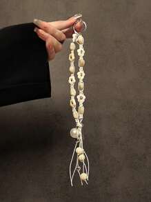 手工制作花卉串珠流苏挂绳腕带，适用于手机壳、汽车钥匙链、包包吊饰，创意设计 - 米白花卡其白珠手繩 - 查看 1