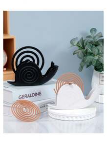 Supporto per spirali antizanzare creativo per uso domestico, bruciatore di incenso a forma di lumaca in materiale ABS ritardante di fiamma, elegante, per esterno, supporto per spirali antizanzare alla citronella per tavolo decorativo, patio, scatola per spirali antizanzare a forma di lumaca ignifuga e antiustione in acciaio inossidabile, supporto universale per spirali antizanzare e incenso di legno di sandalo, piatto raccoglicenere