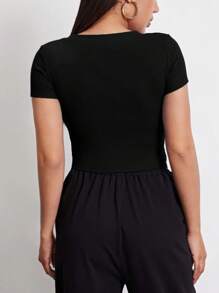 定制以“我爱你”为主题的女士短袖T恤，添加您的文字和图片（徽章图案/情侣照/全家福/自拍/宠物照片等），您的照片将出现在爱心图案内，文字可以选择您喜欢的字体和颜色，设计您专属的个性化印花短袖T恤，作为送给女朋友的礼物，休闲百搭。 - 黑色 - 查看 2