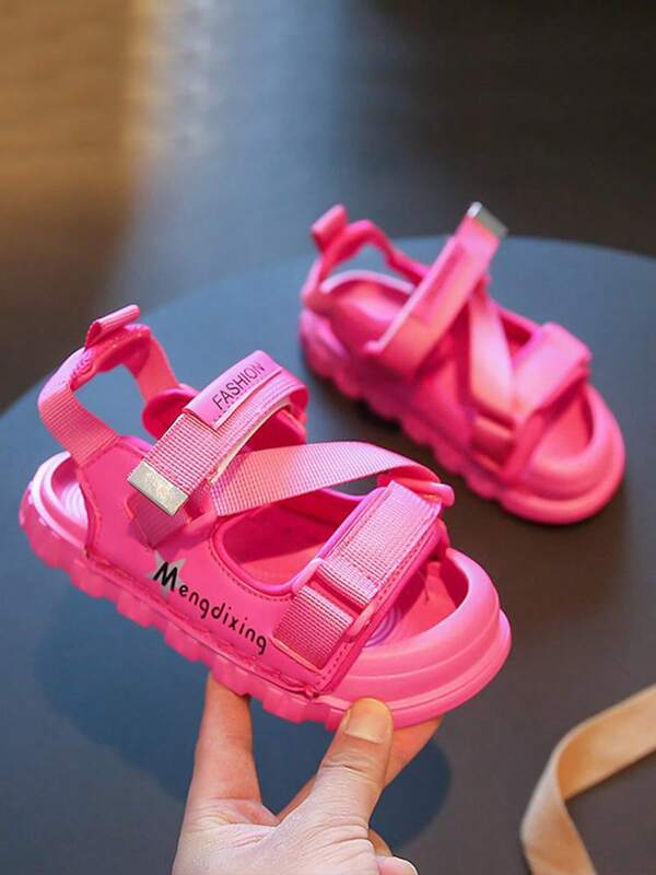 Girls Summer New Flat Red Beach Sandals, Fashionable Academy Non-Slip Soft Sole Sandals