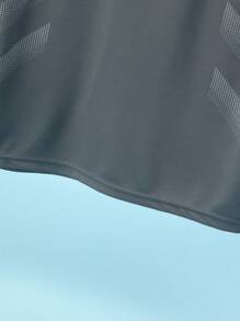 2 件套青少年男孩运动服短袖 T 恤和运动短裤套装