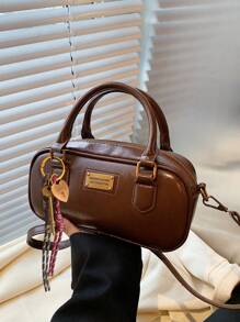 新款软皮波士顿手提包，配毛绒装饰吊饰，大容量单肩包，适合全年通勤，秋冬季 - 咖啡 - 查看 2