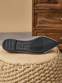 女士浅灰色芭蕾平底鞋，舒适透气百搭日常工作办公室休闲便鞋