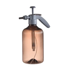 1 个 2L 压力喷雾瓶，用于酒精消毒、园艺家用喷雾罐、盆栽专用浇水罐。