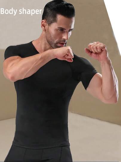 运动健身跑步健身服；短袖打底健身塑身服；篮球低胸短袖T恤。