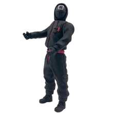 Figura Juego Del Calamar Alguacil Jefe Negro 24 Cm Luz - Negro - Ver 4