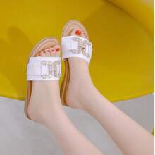 Sandali flat alla moda con decorazioni in strass, sandali estivi alla moda per donne