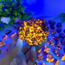 Random 1PC Natural Stone Raw Stone, Gemstone Jewelry, Glitter, Easter Gift, Women Gift, Girlfriend Gift, Halloween Gift, Christmas Gift, Home Decoration, Party Decoration, Crystal Ornaments, Table Decoration - Multicolor - View 2