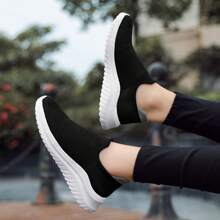 Chaussures à glissière en maille d'été pour hommes en grandes tailles, chaussures de course casual respirantes en maille pour les personnes âgées, chaussures à coussin d'air légères et souples pour les personnes âgées